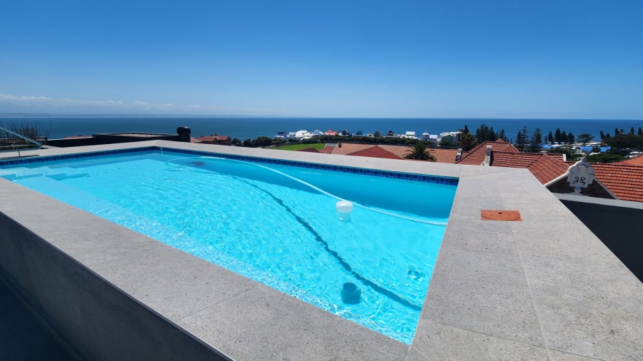 2 Bedroom Property for Sale in Mossel Bay Central Western Cape